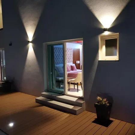 Gostinjska kuća Pasis 4*